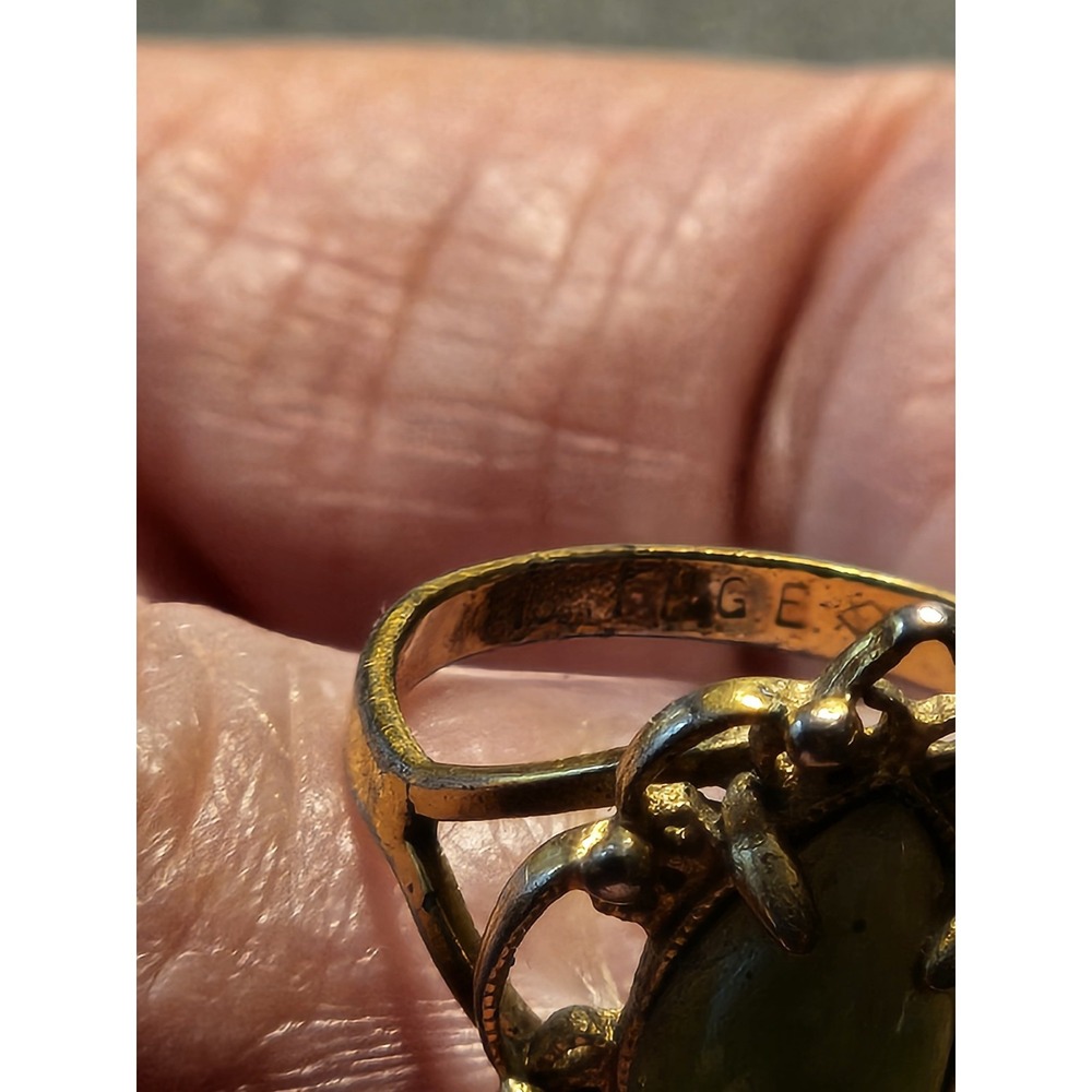 Vintage 18K Gold Plated Sorrento Jade Navette Cut Ring (624) - Picture 3 of 4